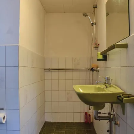 Three-bedroom In Vakantiehuis Kirke Eskilstrup